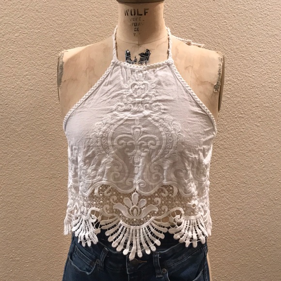 Kimchi Blue Tops - Kimchi Blue UO Boho Embroidered Crop Halter Top S